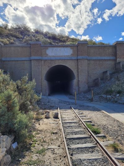 Turismo en Gaiman: túnel del ferrocarril