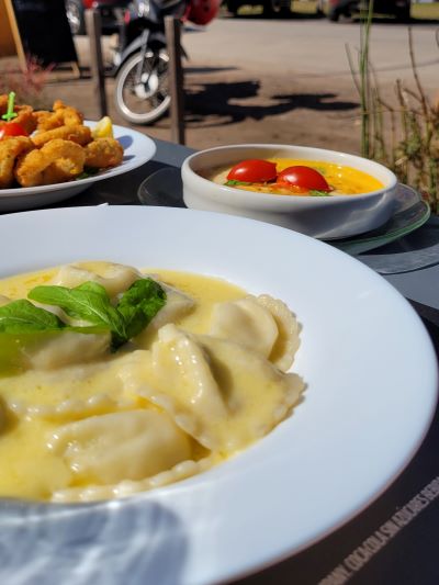 donde comer en la laguna de lobos