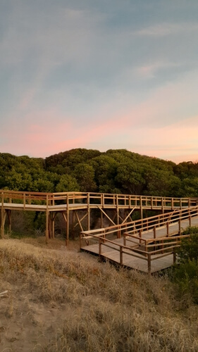 Aterdecer en la playa de Valeria del Mar, Argentina