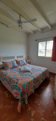 Habitación doble en alojamiento de Uribelarrea