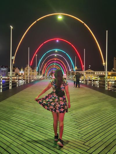 Puente emma de noche