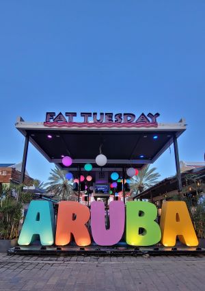 que hacer de noche en Aruba