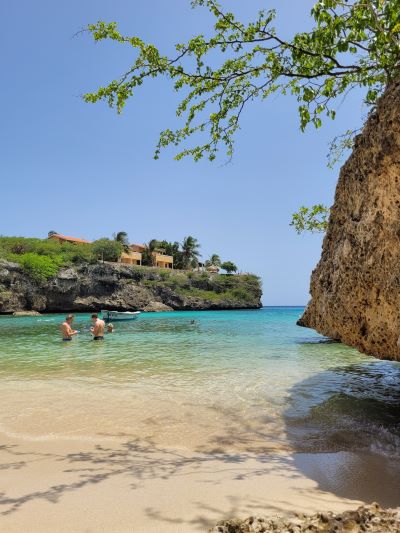 playa lagun en curazao