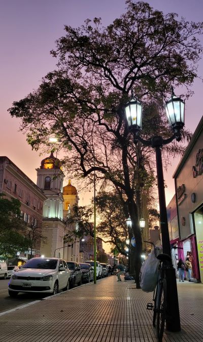 ver atardecer en San Miguel de Tucumán argentina