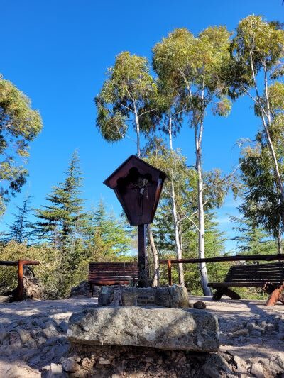 plazoleta mirador del cristo chico en la cumbrecita