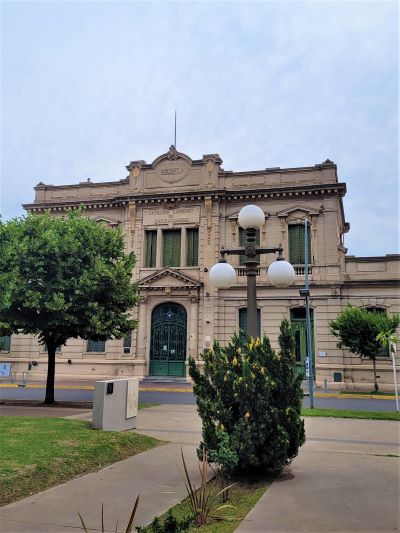 escuela 1 de junin