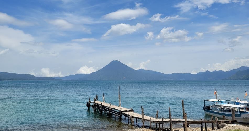recorrido turístico por el lago Atitlán, Guatemala
