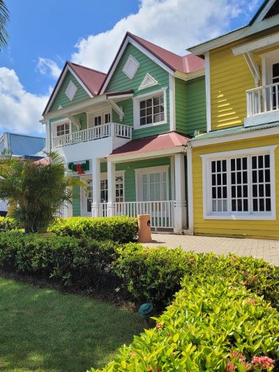 casitas coloridas samana