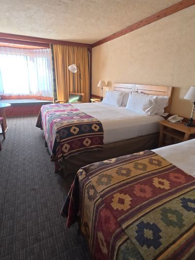 hotel mirador del lago